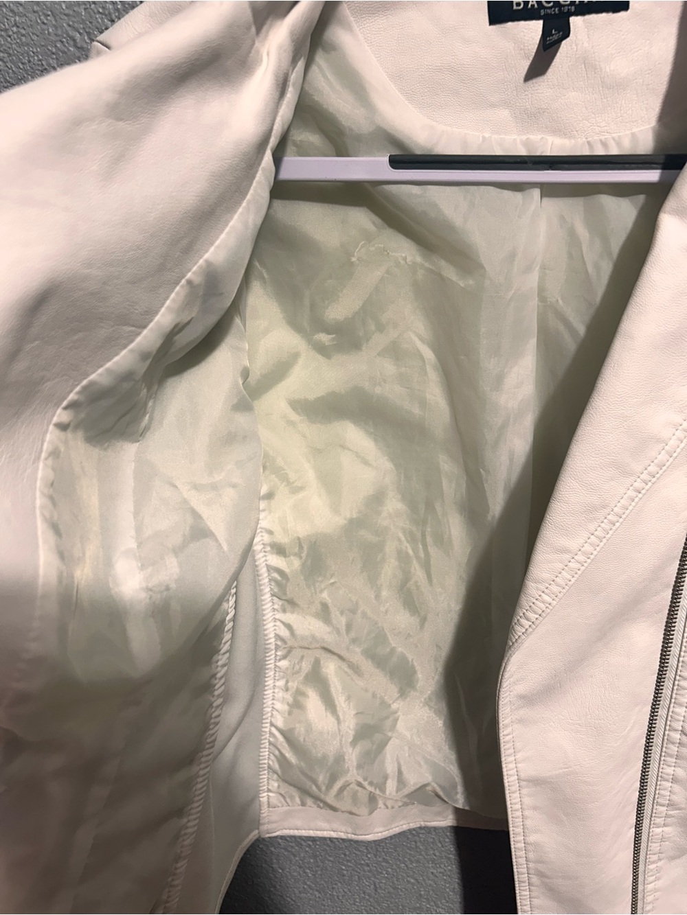 Baccini  faux leather jacket size large - Picture 7 of 10